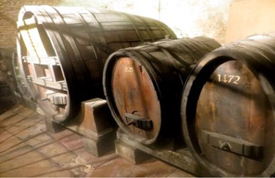 Σε νέο βαρέλι αλσατικό κρασί 500 ετών που έχει δοκιμαστεί μόλις 3 φορές